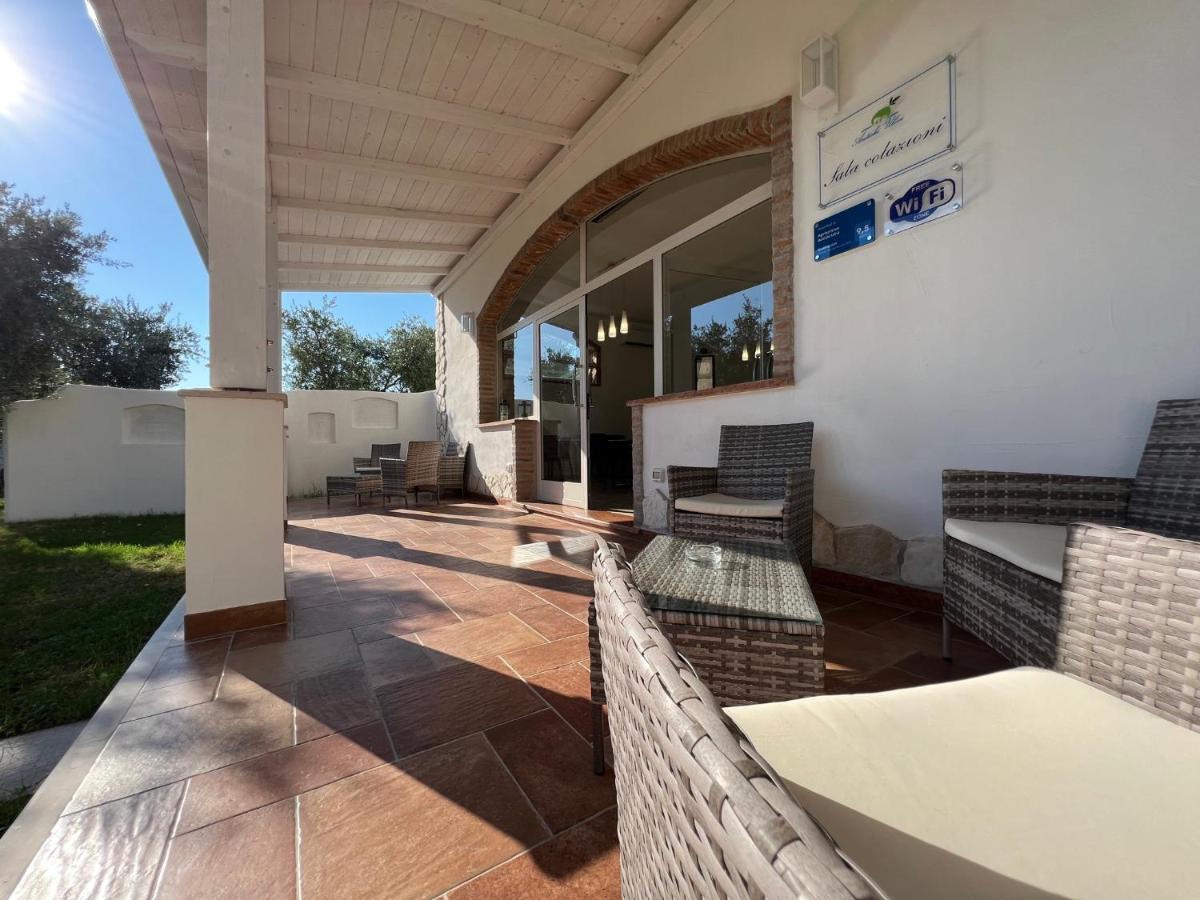 Agriturismo Antichi Ulivi Mattinata Exterior foto