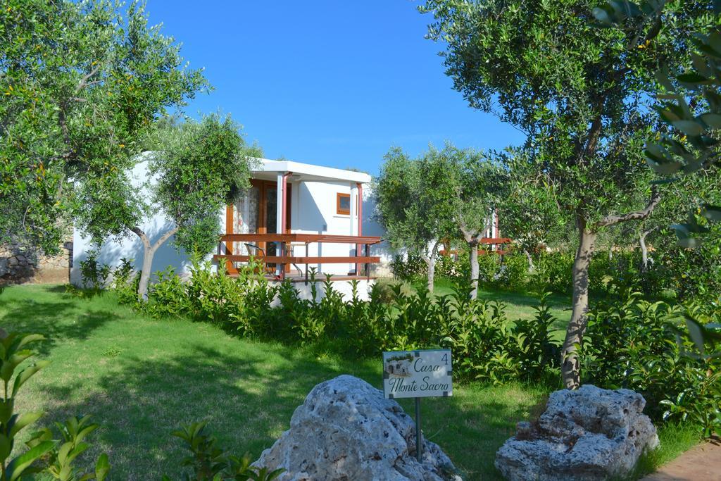 Agriturismo Antichi Ulivi Mattinata Exterior foto